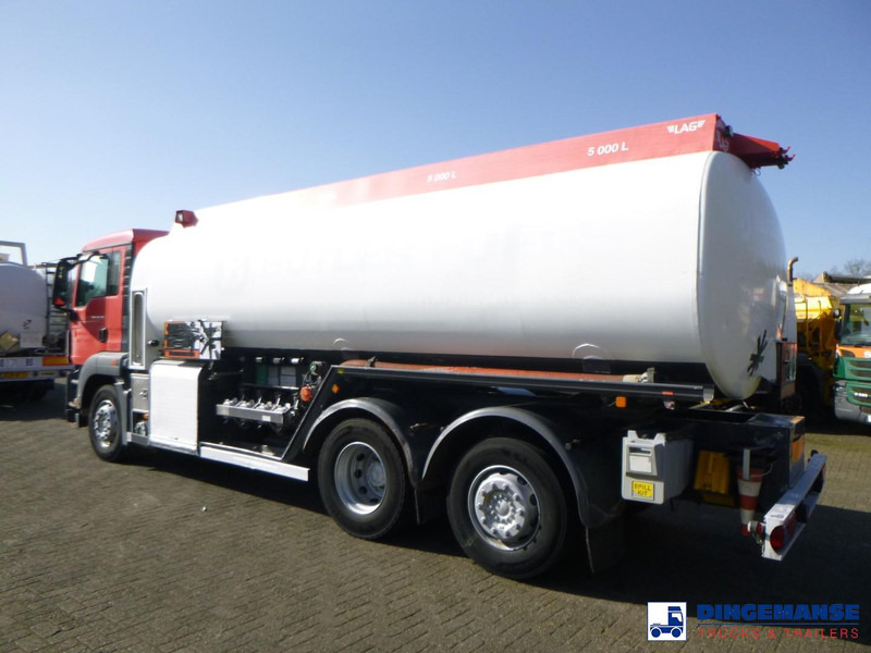 MAN TGS 26.320 6X2 RHD fuel tank 20 m3 / 4 comp - Tank truck: picture 4 MAN TGS 26.320 6X2 RHD fuel tank 20 m3 / 4 comp - Tank truck: picture 4