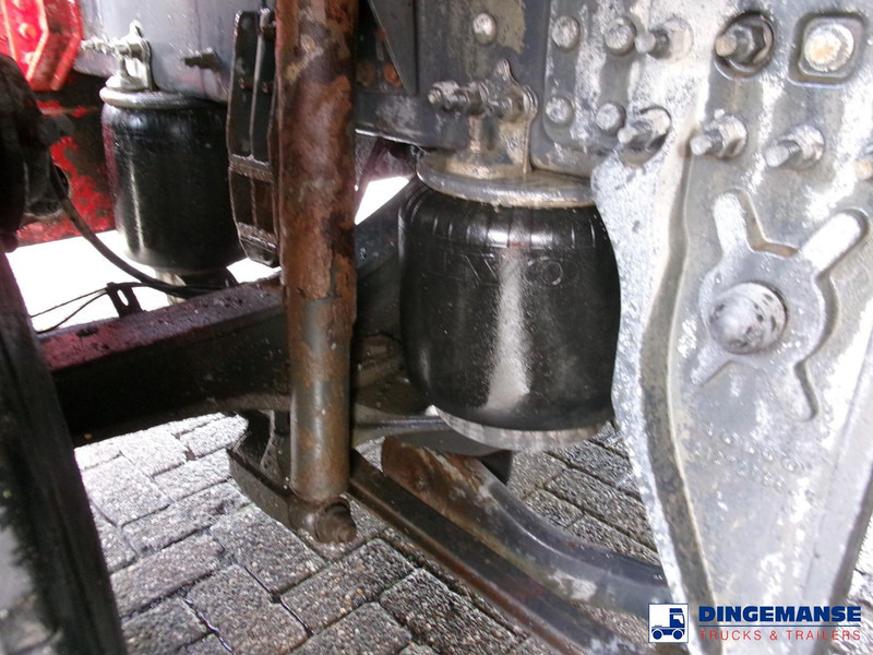 Concrete pump truck Volvo FM 420 8X4 Cifa MK25H concrete pump 25 m / mixer 7 m3: picture 14