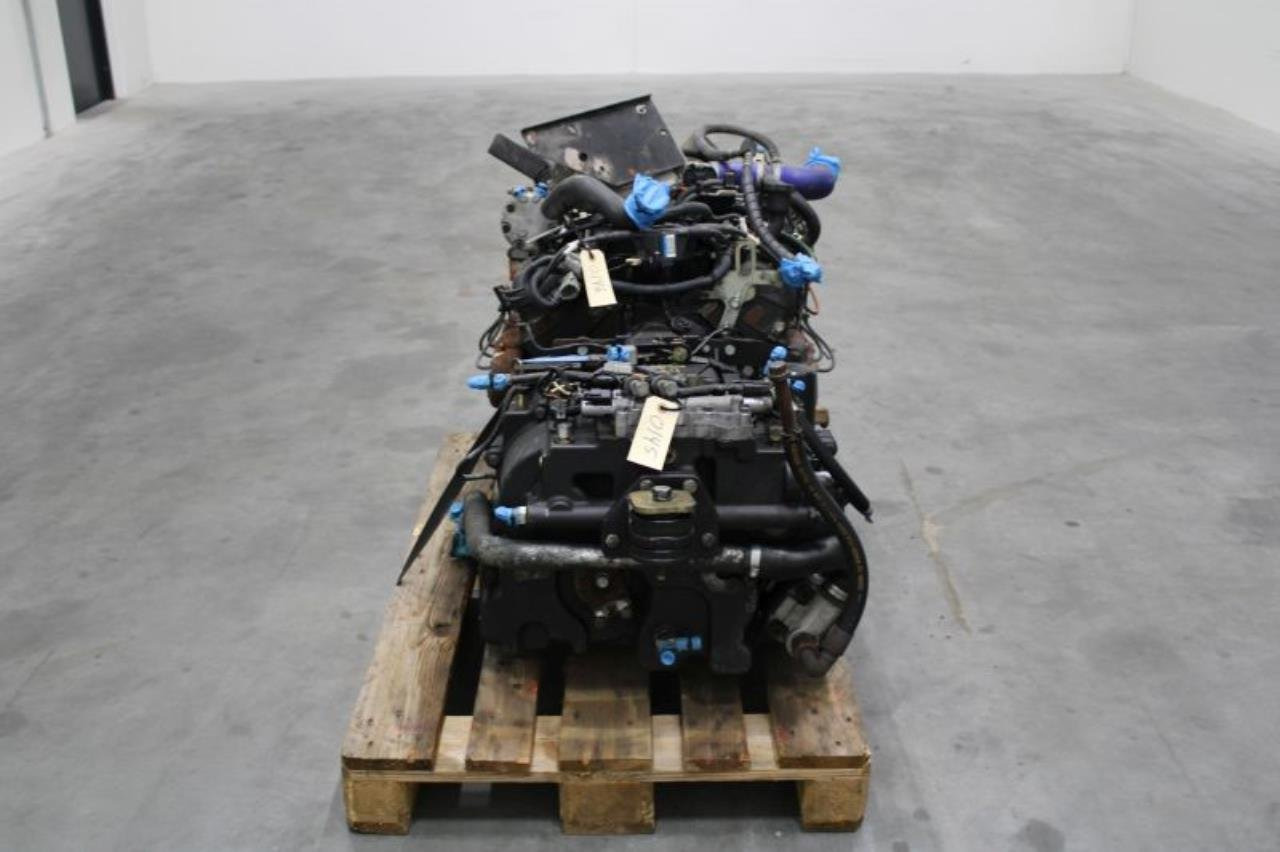 Hyster 4.3 L. V6 - Engine: picture 2 Hyster 4.3 L. V6 - Engine: picture 2