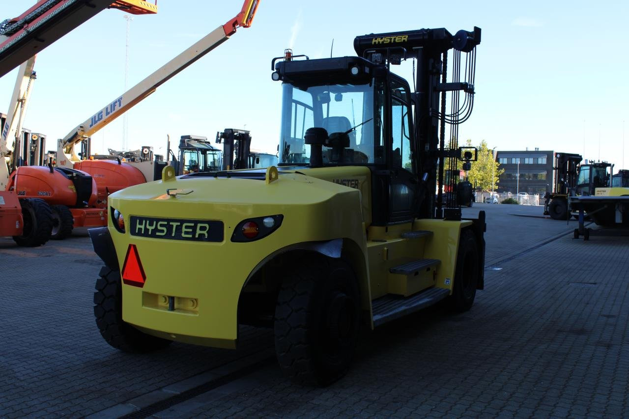 Hyster H16.00XM-12 - Diesel forklift: picture 3 Hyster H16.00XM-12 - Diesel forklift: picture 3