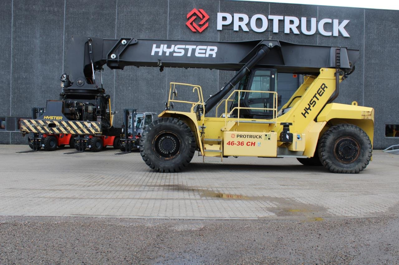 Hyster RS46-36CH - Reach stacker: picture 1 Hyster RS46-36CH - Reach stacker: picture 1