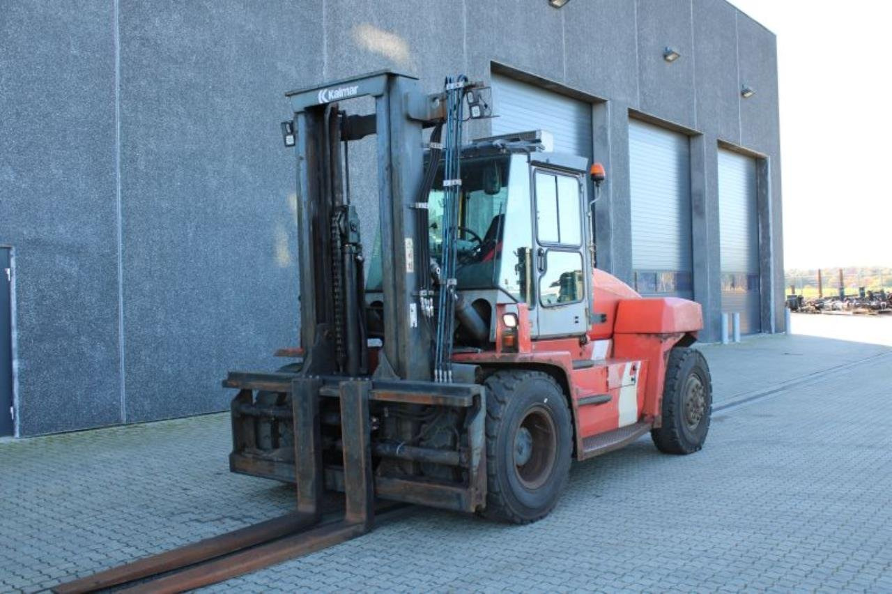 Kalmar DCE140-6 - Diesel forklift: picture 2 Kalmar DCE140-6 - Diesel forklift: picture 2