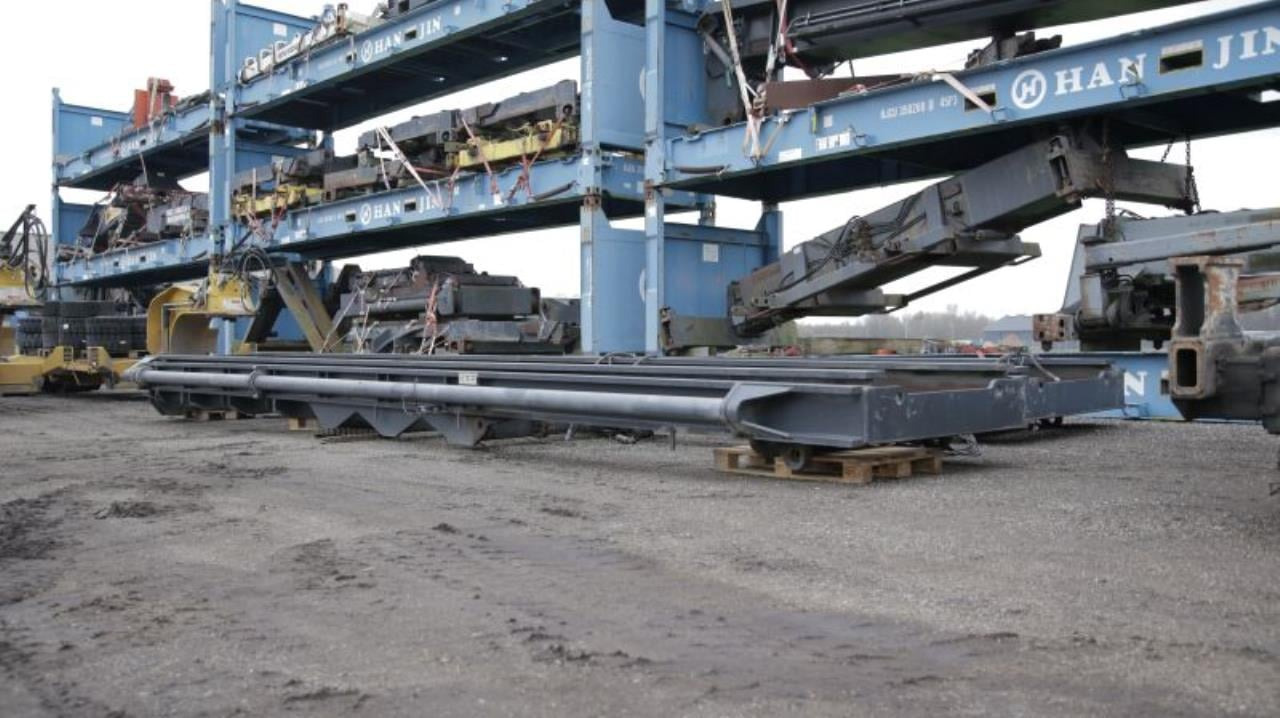 Kalmar DCF90-45ES - Container handler: picture 5 Kalmar DCF90-45ES - Container handler: picture 5