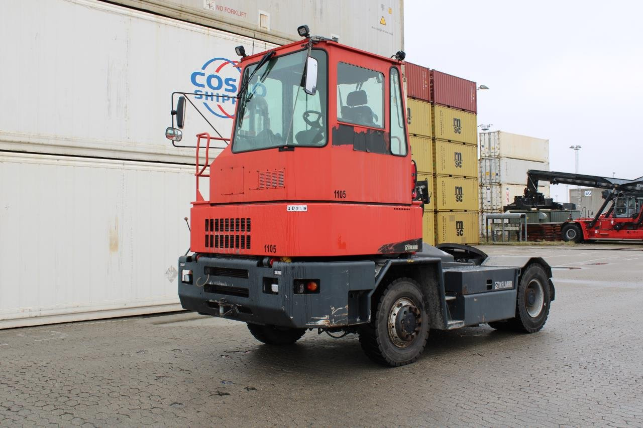 Kalmar TRX242 - Terminal tractor: picture 2 Kalmar TRX242 - Terminal tractor: picture 2