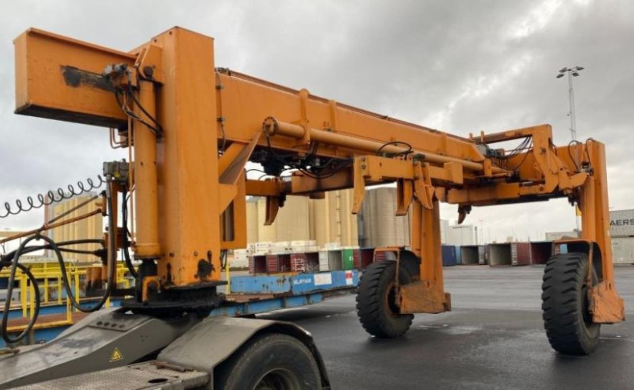 SISU FC 50 AL - Port equipment: picture 2 SISU FC 50 AL - Port equipment: picture 2