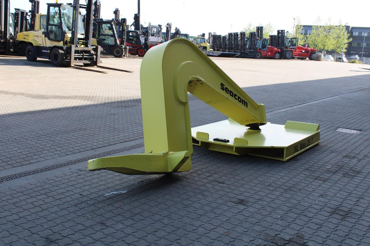 Seacom SEACOM GSH25 - Port equipment: picture 3 Seacom SEACOM GSH25 - Port equipment: picture 3