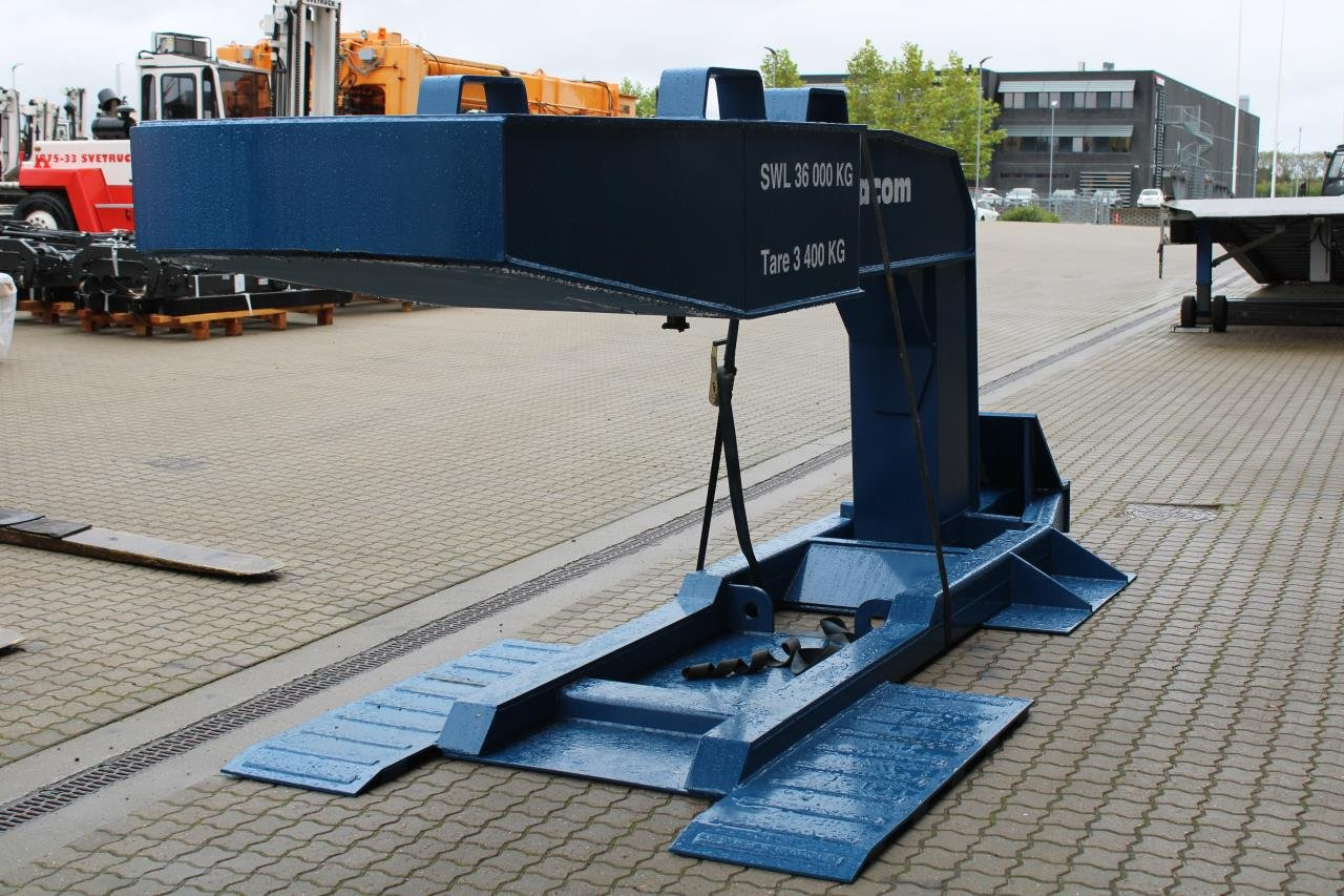 Seacom SEACOM SH36 - Port equipment: picture 3 Seacom SEACOM SH36 - Port equipment: picture 3