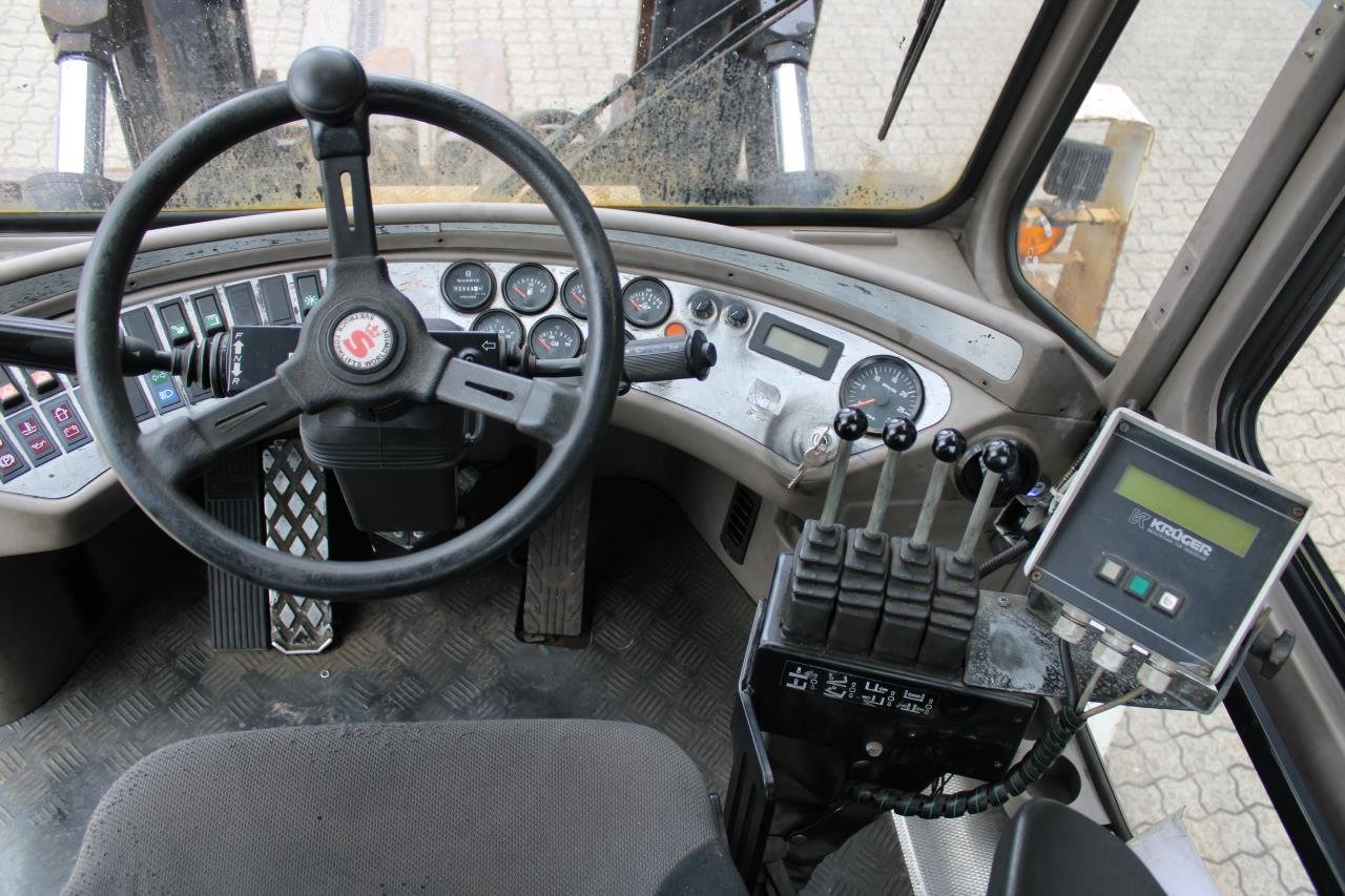 SveTruck 1460 - Diesel forklift: picture 4 SveTruck 1460 - Diesel forklift: picture 4