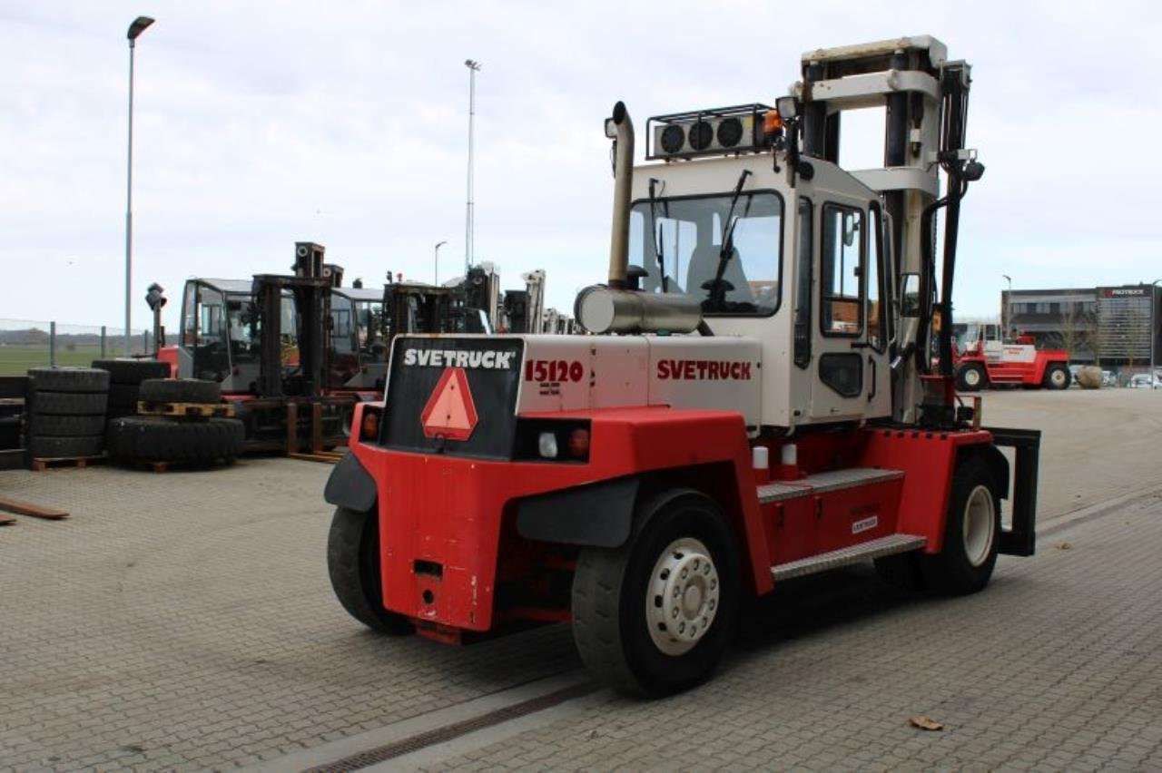 SveTruck 15120-35 - Diesel forklift: picture 3 SveTruck 15120-35 - Diesel forklift: picture 3