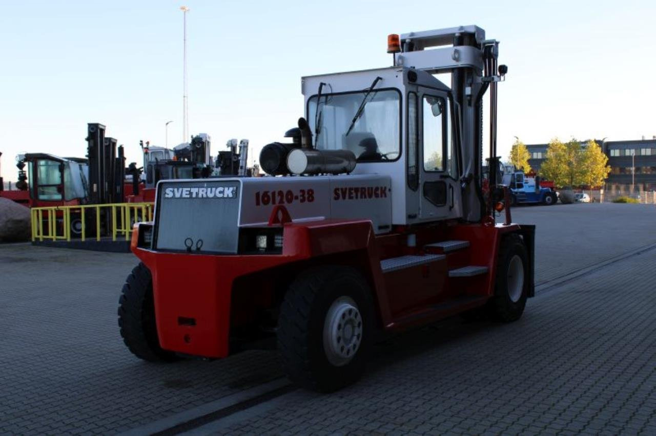 SveTruck 16120-38 - Diesel forklift: picture 3 SveTruck 16120-38 - Diesel forklift: picture 3