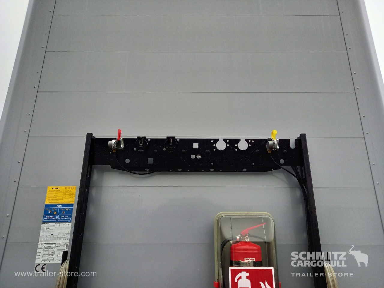 KOEGEL Auflieger Curtainsider Mega - Curtainsider semi-trailer: picture 5 KOEGEL Auflieger Curtainsider Mega - Curtainsider semi-trailer: picture 5