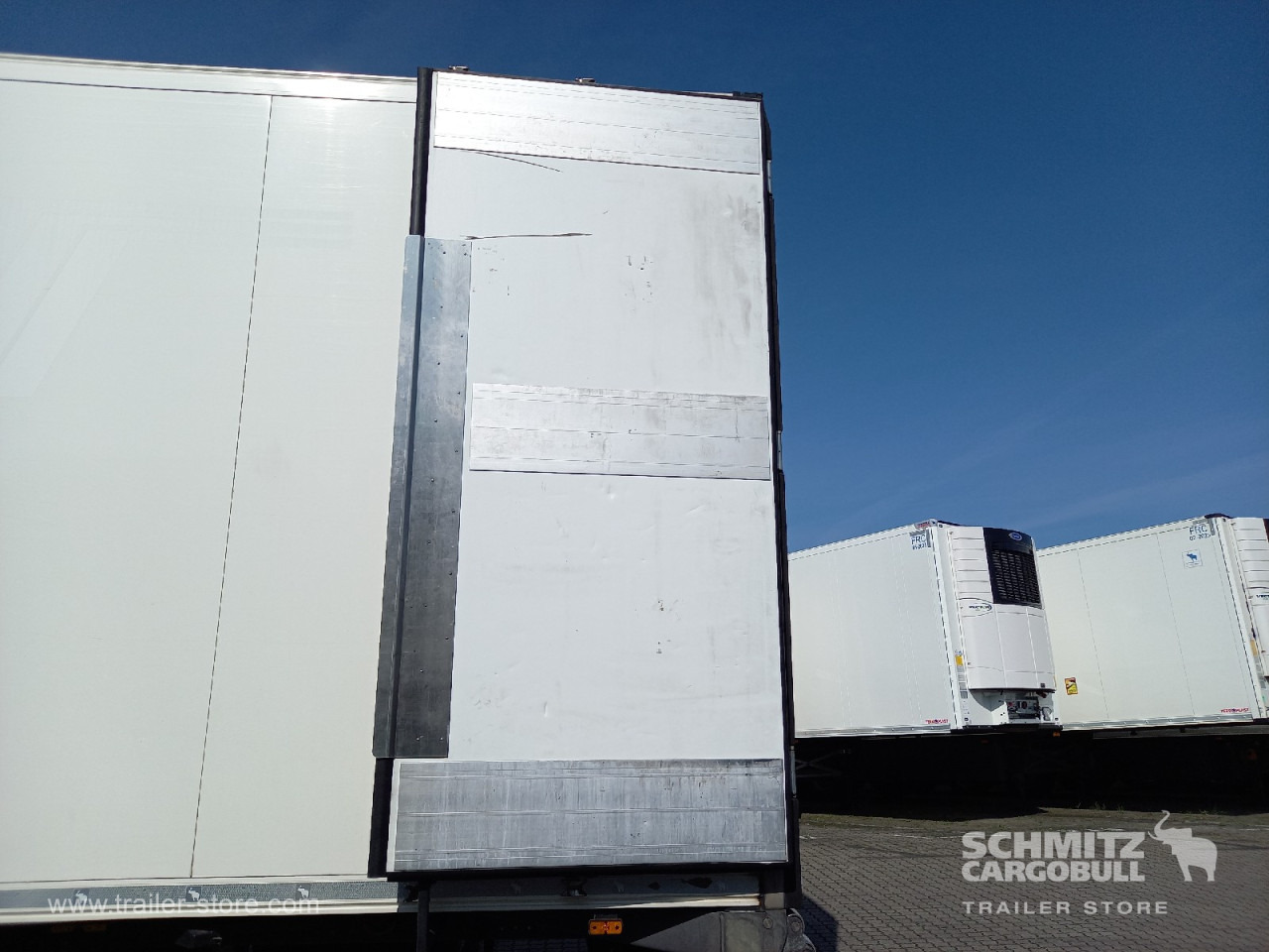 SCHMITZ Auflieger Tiefkühler Fleischhang - Isothermal semi-trailer: picture 2 SCHMITZ Auflieger Tiefkühler Fleischhang - Isothermal semi-trailer: picture 2