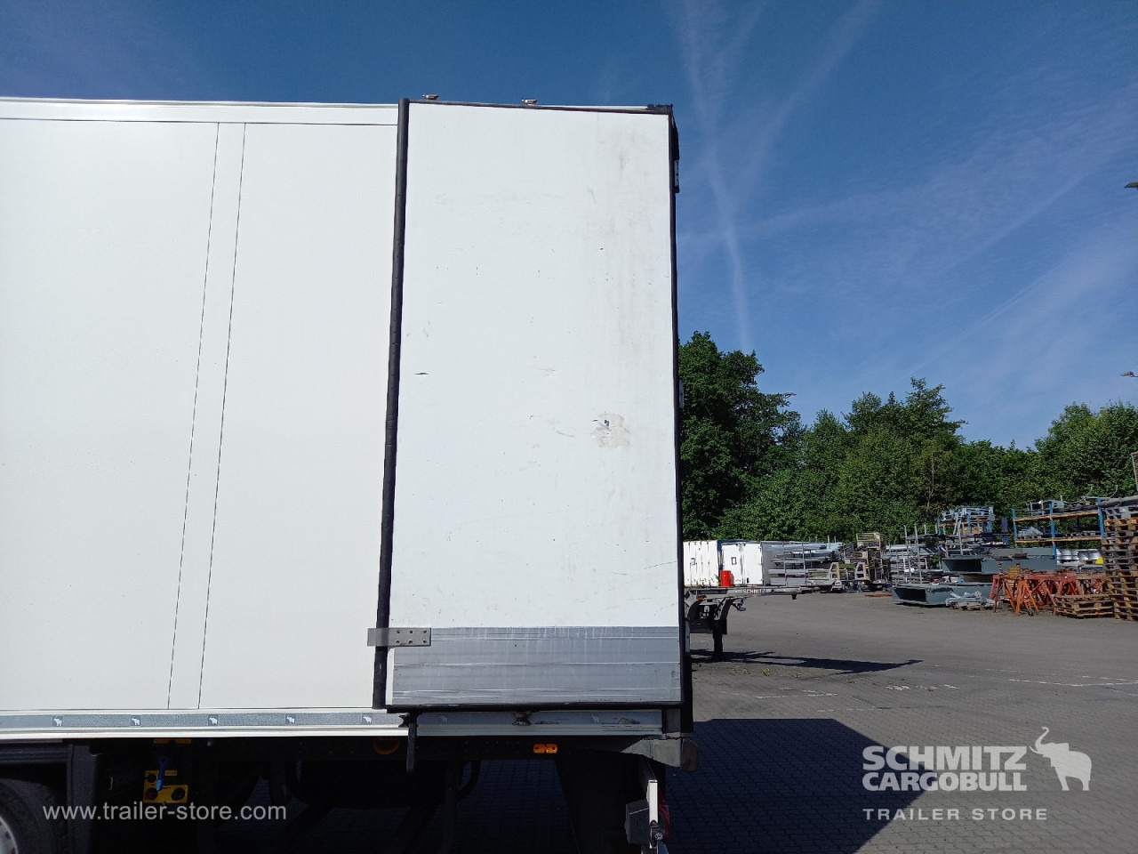 SCHMITZ Auflieger Tiefkühler Multitemp - Isothermal semi-trailer: picture 2 SCHMITZ Auflieger Tiefkühler Multitemp - Isothermal semi-trailer: picture 2