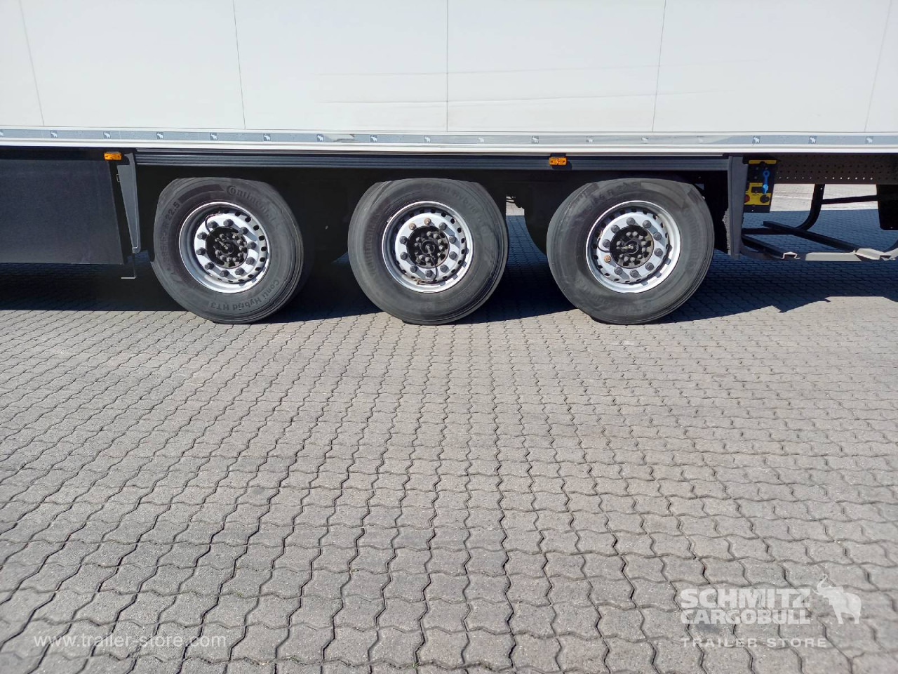 SCHMITZ Auflieger Tiefkühler Standard Double deck - Isothermal semi-trailer: picture 2 SCHMITZ Auflieger Tiefkühler Standard Double deck - Isothermal semi-trailer: picture 2