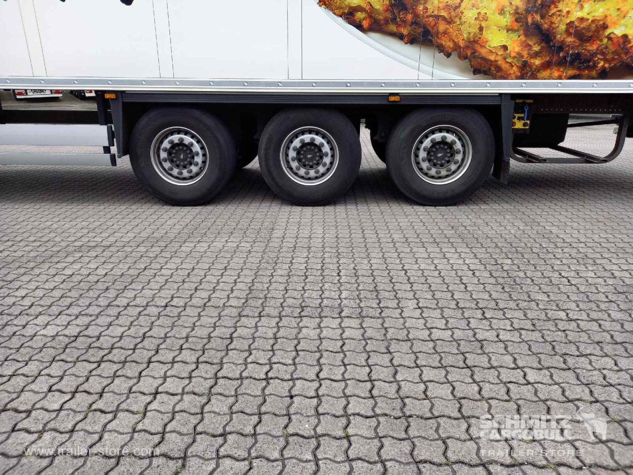 SCHMITZ Auflieger Tiefkühler Standard Double deck - Isothermal semi-trailer: picture 2 SCHMITZ Auflieger Tiefkühler Standard Double deck - Isothermal semi-trailer: picture 2
