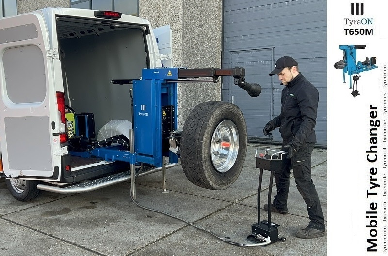 T650M 11-26 Inch mobile tire machine for use on the side or rear of a vehicle - wireless controller with rechargeable battery - Workshop equipment: picture 3 T650M 11-26 Inch mobile tire machine for use on the side or rear of a vehicle - wireless controller with rechargeable battery - Workshop equipment: picture 3