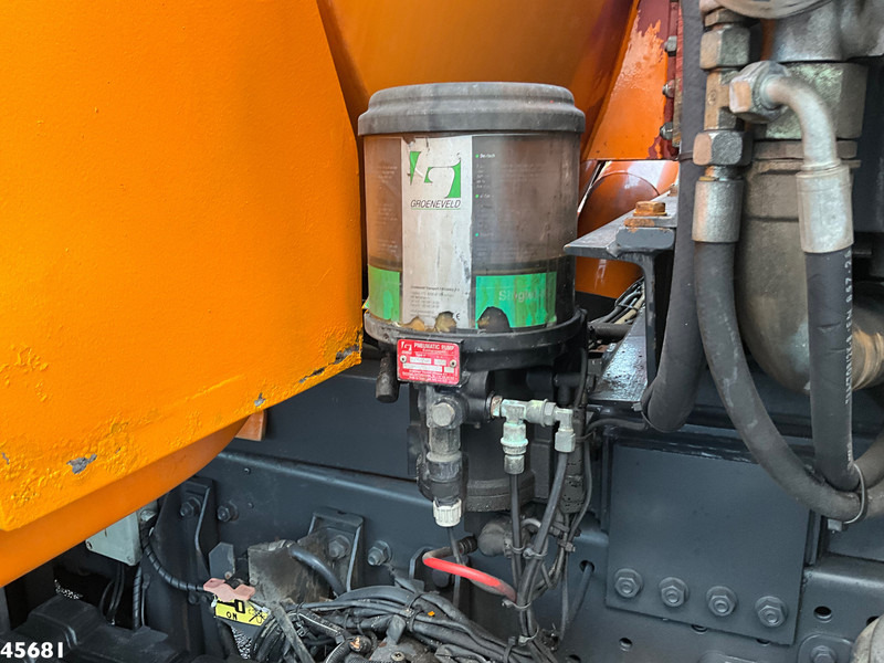 Vacuum truck DAF FA 75 CF 250 Ravo kolkenzuiger: picture 14