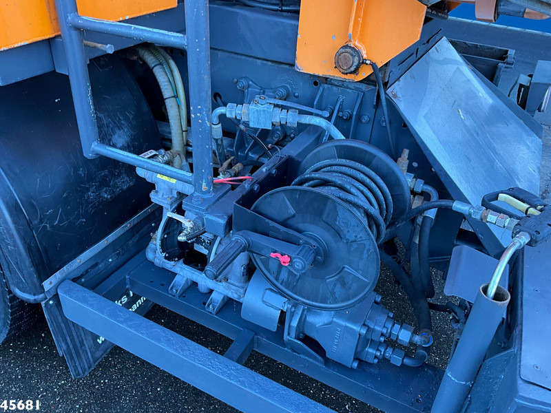 Vacuum truck DAF FA 75 CF 250 Ravo kolkenzuiger: picture 13