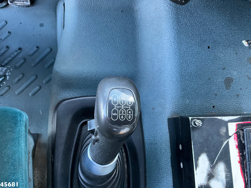 Vacuum truck DAF FA 75 CF 250 Ravo kolkenzuiger: picture 19