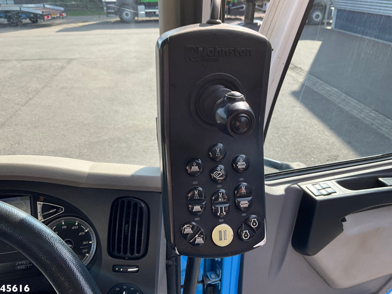 Road sweeper DAF FA LF 180 Euro 6 Johnston VS502 Just 138.807 km!: picture 20 Road sweeper DAF FA LF 180 Euro 6 Johnston VS502 Just 138.807 km!: picture 20