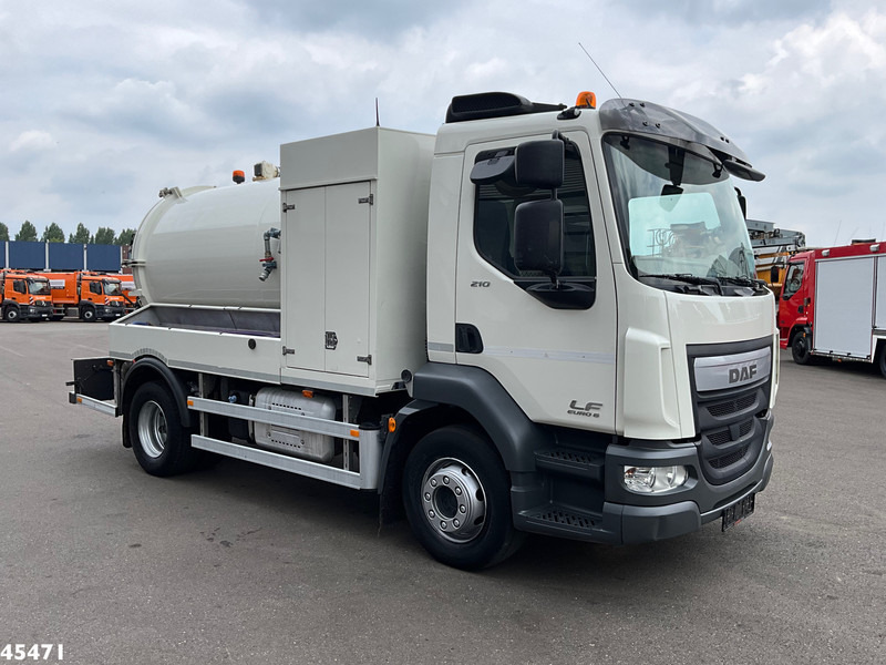 DAF FA LF 210 Euro 6 RIONED Combi - Vacuum truck: picture 3 DAF FA LF 210 Euro 6 RIONED Combi - Vacuum truck: picture 3