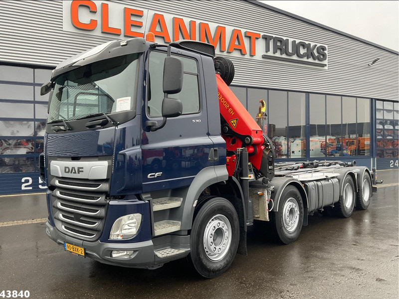 DAF FAD CF 530 8x4 Euro 6 Palfinger 33 Tonmeter laadkraan - Hook lift truck, Crane truck: picture 2 DAF FAD CF 530 8x4 Euro 6 Palfinger 33 Tonmeter laadkraan - Hook lift truck, Crane truck: picture 2