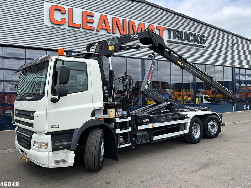 DAF FAN 85 CF 360 Euro 5 Hiab 12 Tonmeter laadlkraan - Hook lift truck, Crane truck: picture 1 DAF FAN 85 CF 360 Euro 5 Hiab 12 Tonmeter laadlkraan - Hook lift truck, Crane truck: picture 1