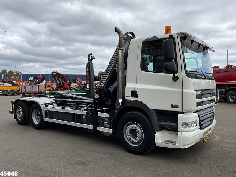 DAF FAN 85 CF 360 Euro 5 Hiab 12 Tonmeter laadlkraan - Hook lift truck, Crane truck: picture 3 DAF FAN 85 CF 360 Euro 5 Hiab 12 Tonmeter laadlkraan - Hook lift truck, Crane truck: picture 3