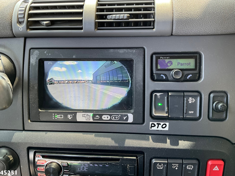 Leasing of DAF FAQ СF 400 8x2 Euro 6 Hiab 24 Tonmeter laadkraan Just 147.273 km! DAF FAQ СF 400 8x2 Euro 6 Hiab 24 Tonmeter laadkraan Just 147.273 km!: picture 19