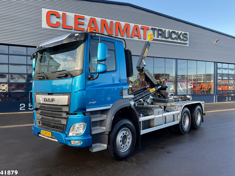 DAF FAT CF 480 6x4 Just 62.476 km! - Hook lift truck: picture 1 DAF FAT CF 480 6x4 Just 62.476 km! - Hook lift truck: picture 1