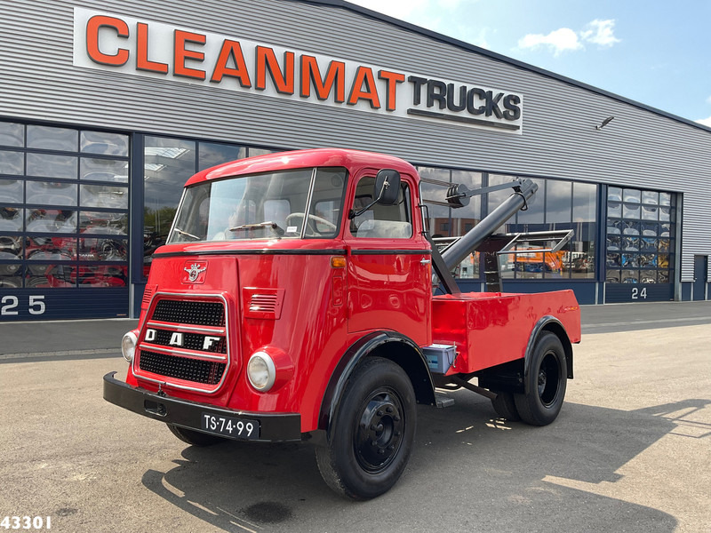 DAF T1300 ''Kikker'' Bergingswagen - Tow truck: picture 2 DAF T1300 ''Kikker'' Bergingswagen - Tow truck: picture 2