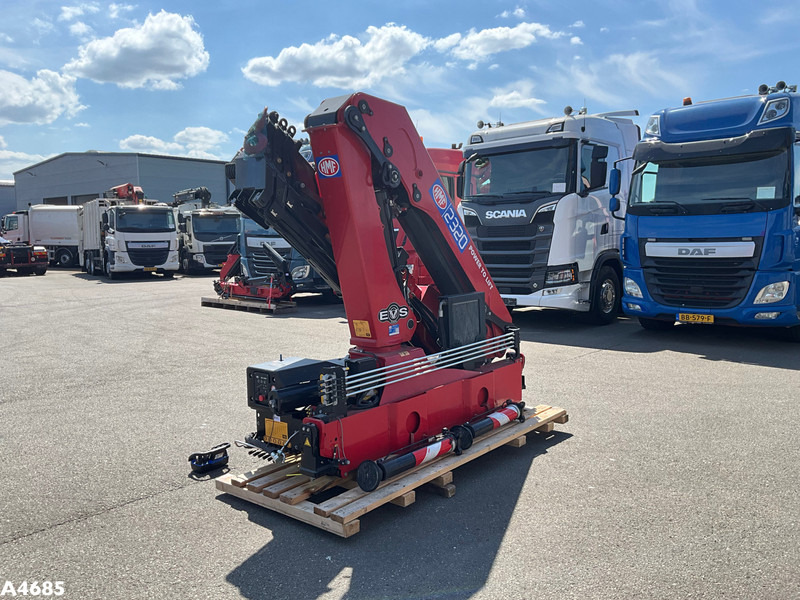 HMF 23 Tonmeter laadkraan New and Unused! - Loader crane: picture 3 HMF 23 Tonmeter laadkraan New and Unused! - Loader crane: picture 3