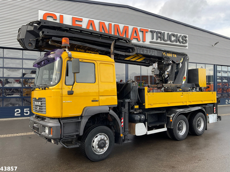 MAN F2000 6x6 Full Steel Manual Palfinger 68 Meter Dachdecker kran Just 54.133 km! - Crane truck: picture 2 MAN F2000 6x6 Full Steel Manual Palfinger 68 Meter Dachdecker kran Just 54.133 km! - Crane truck: picture 2