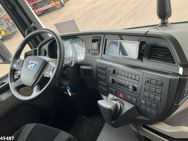 Crane truck MAN TGL 12.220 Euro 6 Palfinger 11 Tonmeter laadkraan Just 60.518 km!: picture 12 Crane truck MAN TGL 12.220 Euro 6 Palfinger 11 Tonmeter laadkraan Just 60.518 km!: picture 12