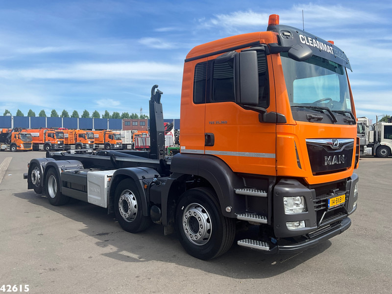 MAN TGS 35.360 8x2 Euro 6 VDL 30 Ton haakarmsysteem - Hook lift truck: picture 5 MAN TGS 35.360 8x2 Euro 6 VDL 30 Ton haakarmsysteem - Hook lift truck: picture 5