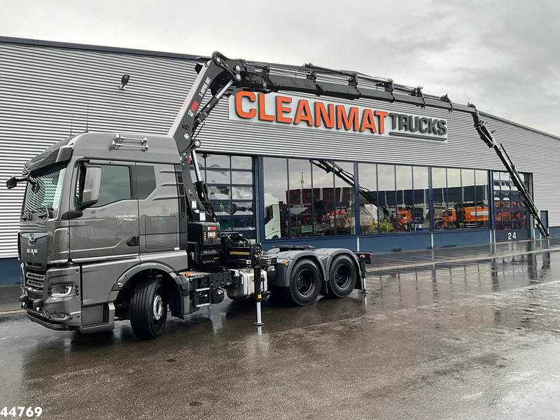 MAN TGX 26.580 6x4 Euro 6 Retarder Hiab 30 Tonmeter laadkraan + Fly-jib New and Unused! - Crane truck: picture 1 MAN TGX 26.580 6x4 Euro 6 Retarder Hiab 30 Tonmeter laadkraan + Fly-jib New and Unused! - Crane truck: picture 1