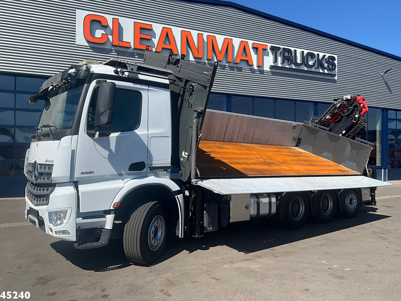 Mercedes-Benz Arocs 3251 8x4 Euro 6 Retarder Palfinger 34 Tonmeter laadkraan + Fly-Jib Just 146.766 km! - Crane truck: picture 2 Mercedes-Benz Arocs 3251 8x4 Euro 6 Retarder Palfinger 34 Tonmeter laadkraan + Fly-Jib Just 146.766 km! - Crane truck: picture 2