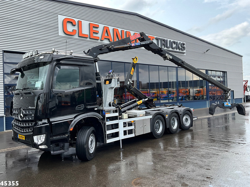 Mercedes-Benz Arocs 3540 8x4 Euro 6 HMF 19 Tonmeter Z-kraan Just 118.906 Km! - Hook lift truck, Crane truck: picture 1 Mercedes-Benz Arocs 3540 8x4 Euro 6 HMF 19 Tonmeter Z-kraan Just 118.906 Km! - Hook lift truck, Crane truck: picture 1