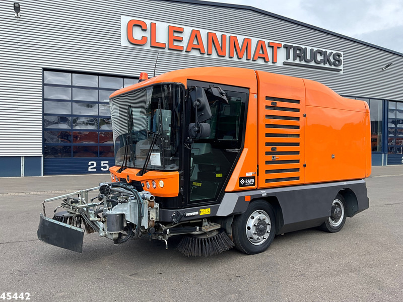 Ravo 540 CD Euro 6 with 3-rd brush - Road sweeper: picture 2 Ravo 540 CD Euro 6 with 3-rd brush - Road sweeper: picture 2