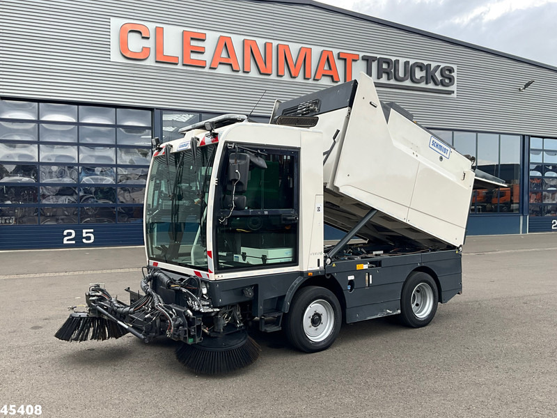 Schmidt Cleango 500 Compact Euro 6 with 3-rd brush - Road sweeper: picture 1 Schmidt Cleango 500 Compact Euro 6 with 3-rd brush - Road sweeper: picture 1