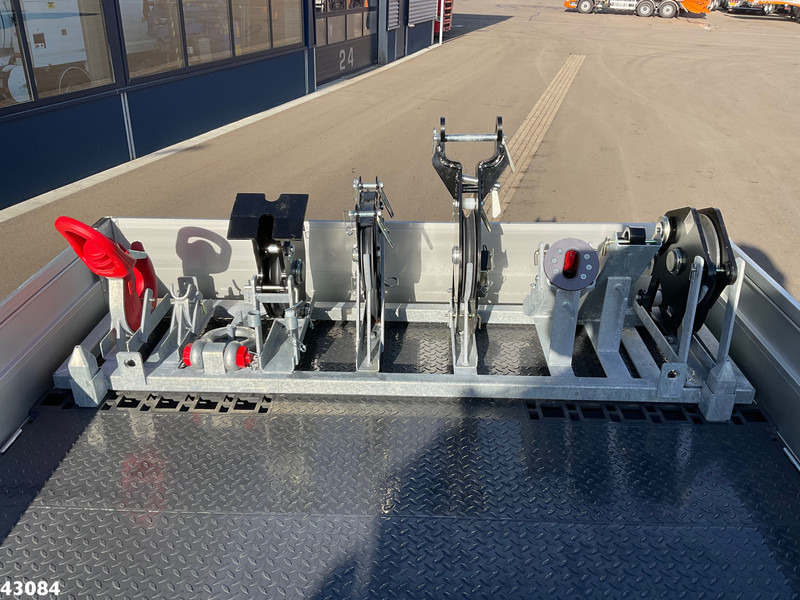 Crane truck Volvo FH 540 10x4 Fassi 215 Tonmeter laadkraan + Fly-Jib NEW AND UNUSED!: picture 17 Crane truck Volvo FH 540 10x4 Fassi 215 Tonmeter laadkraan + Fly-Jib NEW AND UNUSED!: picture 17