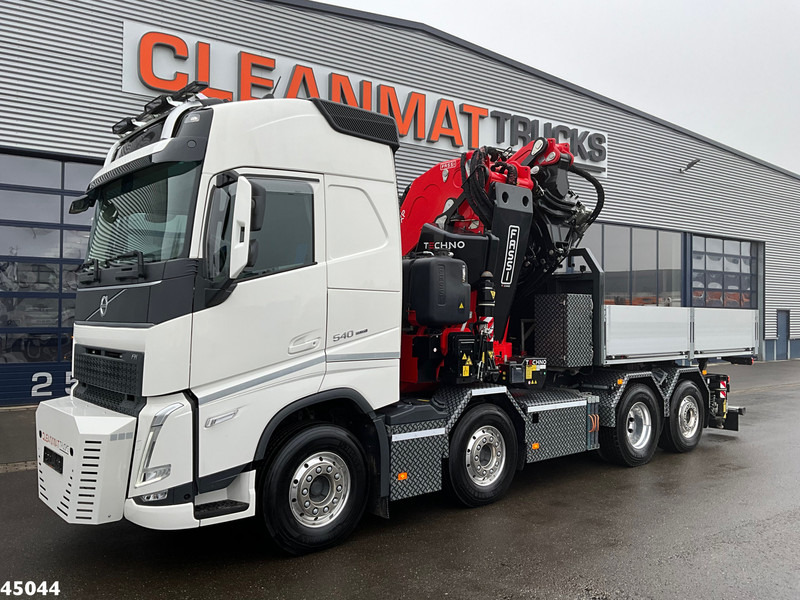 Volvo FH 540 8x2 Fassi 145 Tonmeter laadkraan + Fly-JIb Just 7.187 Km! Demo voertuig! - Crane truck: picture 3 Volvo FH 540 8x2 Fassi 145 Tonmeter laadkraan + Fly-JIb Just 7.187 Km! Demo voertuig! - Crane truck: picture 3