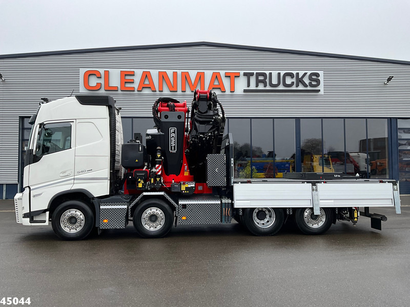 Volvo FH 540 8x2 Fassi 145 Tonmeter laadkraan + Fly-JIb Just 7.187 Km! Demo voertuig! - Crane truck: picture 4 Volvo FH 540 8x2 Fassi 145 Tonmeter laadkraan + Fly-JIb Just 7.187 Km! Demo voertuig! - Crane truck: picture 4