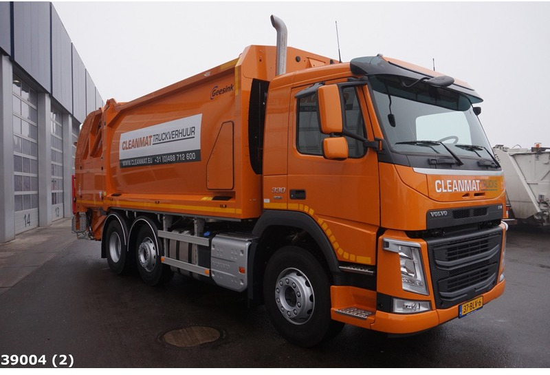 Volvo FM 330 - Garbage truck: picture 3 Volvo FM 330 - Garbage truck: picture 3
