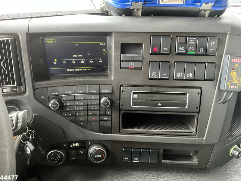 Crane truck Volvo FMX 540 8x4 Euro 6 Fassi 36 Tonmeter laadkraan: picture 20