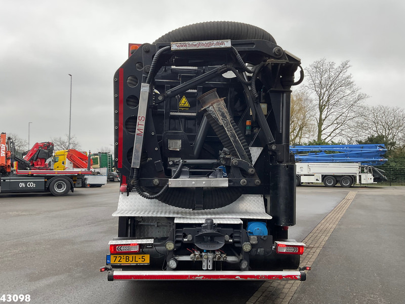 Volvo FMX 540 8x4 Euro 6 MTS Dino “3 Turbines” Saugbagger - Vacuum truck: picture 4 Volvo FMX 540 8x4 Euro 6 MTS Dino “3 Turbines” Saugbagger - Vacuum truck: picture 4