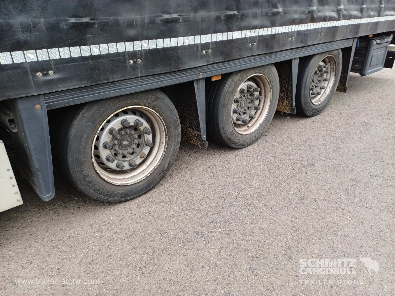 SCHMITZ Auflieger Curtainsider Mega - Curtainsider semi-trailer: picture 4 SCHMITZ Auflieger Curtainsider Mega - Curtainsider semi-trailer: picture 4
