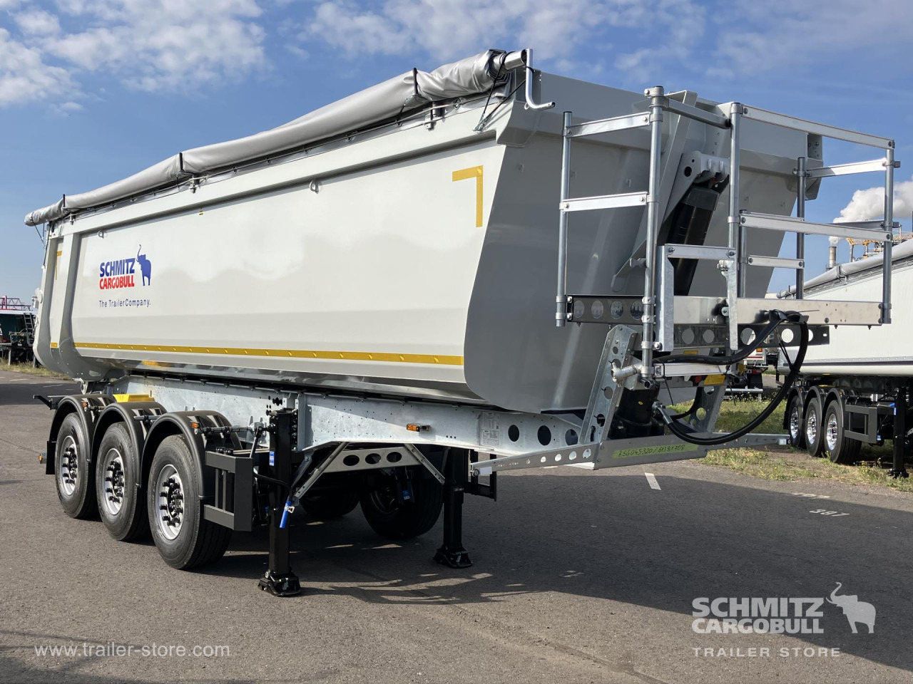 SCHMITZ Auflieger Kipper Stahlrundmulde 29m³ - Tipper semi-trailer: picture 1 SCHMITZ Auflieger Kipper Stahlrundmulde 29m³ - Tipper semi-trailer: picture 1