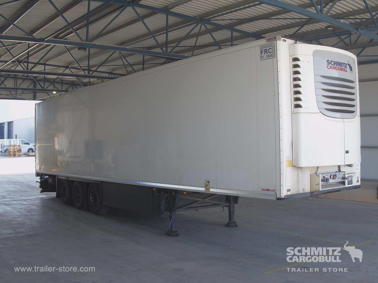 SCHMITZ Semiremolque Frigo Standard - Isothermal semi-trailer: picture 1 SCHMITZ Semiremolque Frigo Standard - Isothermal semi-trailer: picture 1