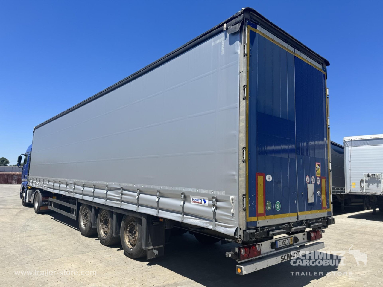 SCHMITZ Curtainsider Mega - Curtainsider semi-trailer: picture 4 SCHMITZ Curtainsider Mega - Curtainsider semi-trailer: picture 4